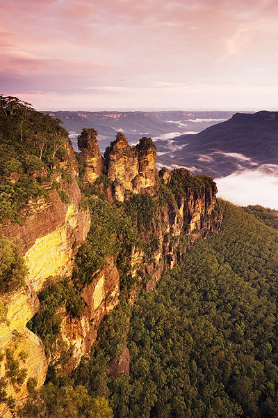 STONE SISTERS The Three Sisters rock formation abive the Jamison Valley, Echo Point, Katoomba, Blue Mountains, Australia (Photo: JJ Harrison).